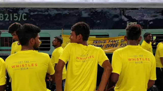 చెన్నై సూపర్‌కింగ్స్ అభిమానులు