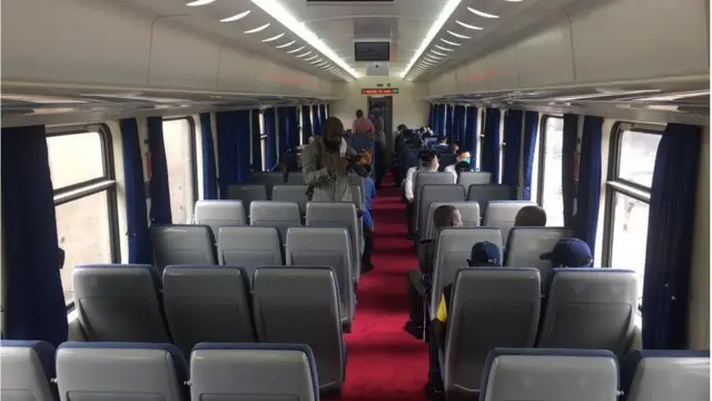 "Buhari in Lagos": [Muhammadu Buhari] 'June 10 Ebute Metta train project commissioning'