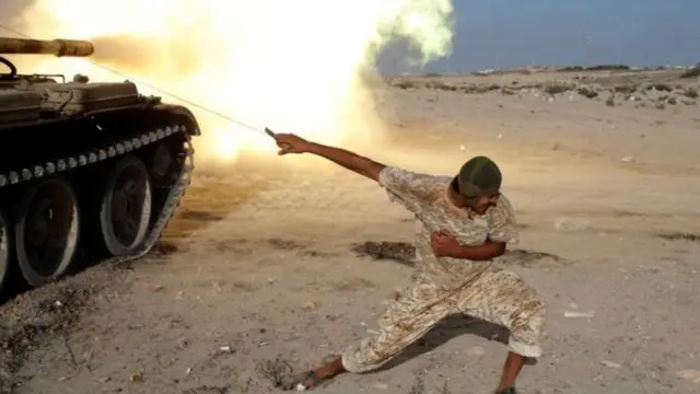القتال في ليبيا