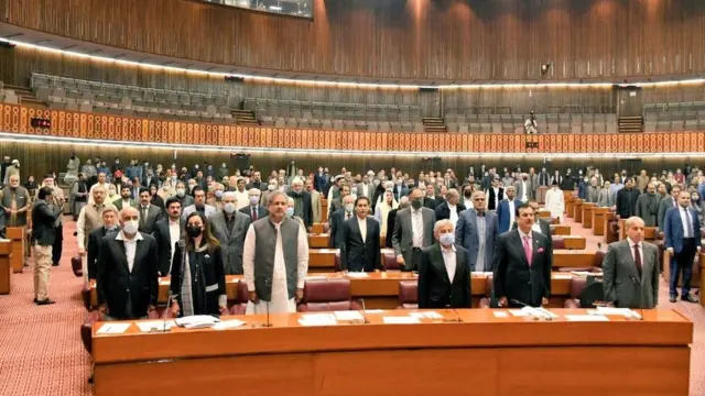 اپوزیشن بینچ