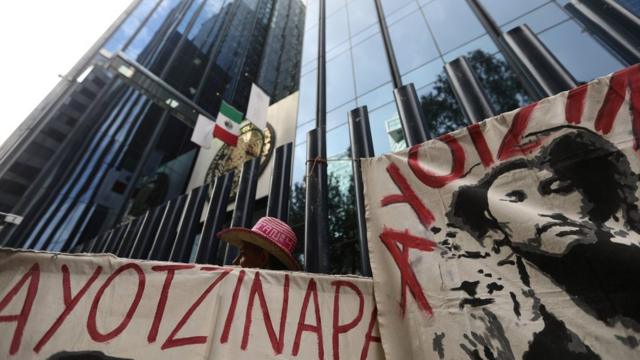 Protesta por el caso Ayotzinapa