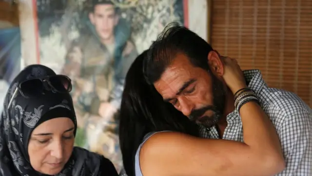 والد أحد العسكريين المخطوفين لدى تنظيم الدولة