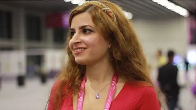 درسا درخشانی