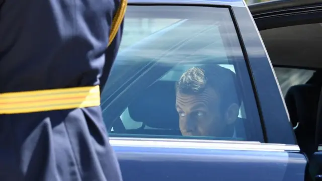 Макрон втрачає підтримку