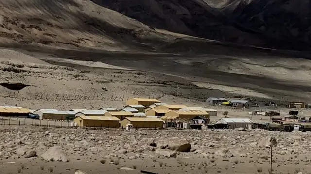 انڈین فوج کا کیمپ