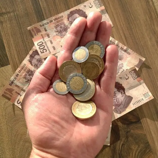 Dinero mexicano