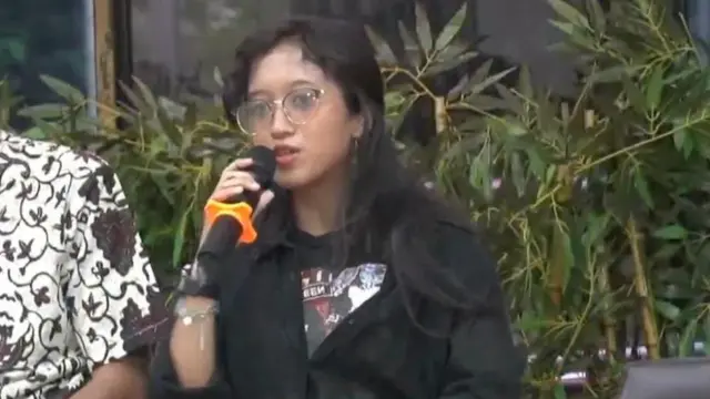 Putri bungsu aktivis HAM Munir, Diva Suukyi Larasati.