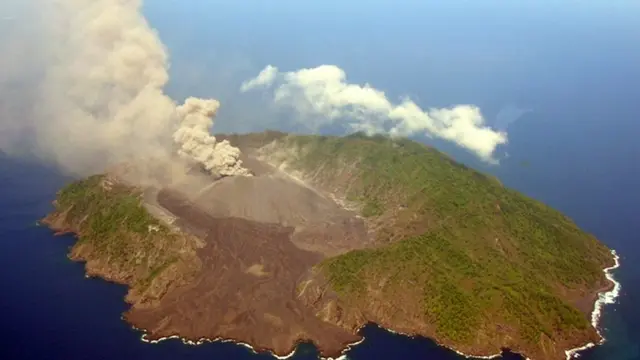 బారెన్ ఐలాండ్ అగ్నిపర్వతం