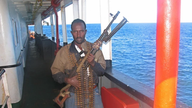 सोमाली समुद्री लुटेरा