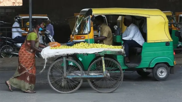 दिल्ली में रोज़मर्रा की ज़िंदगी