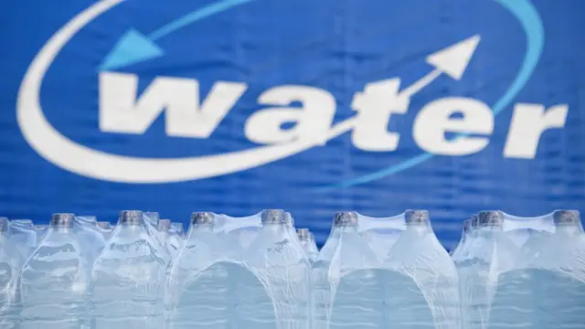 ප්ලාස්ටික් බෝතල් ප්‍රතිචක්‍රීකරණය කෙරෙහි නිෂ්පාදන සමාගම් උනන්දු කිරීමේ වැඩපිළිවෙලක්