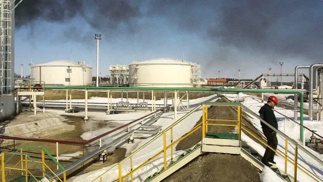 Нефтехранилище в Нефтеюганске