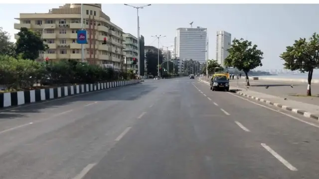 लॉकडाऊन