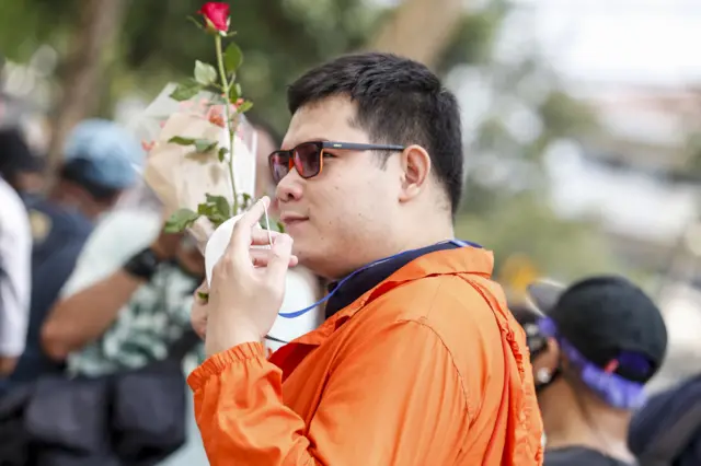 อรรถพล บัวพัฒน์ หรือ "ครูใหญ่"