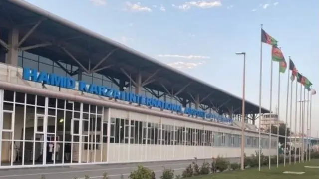 حامد کرزی نړیوال هوايي ډګر