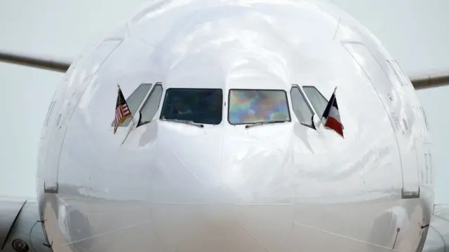 વિમાનની પ્રતીકાત્મક તસવીર