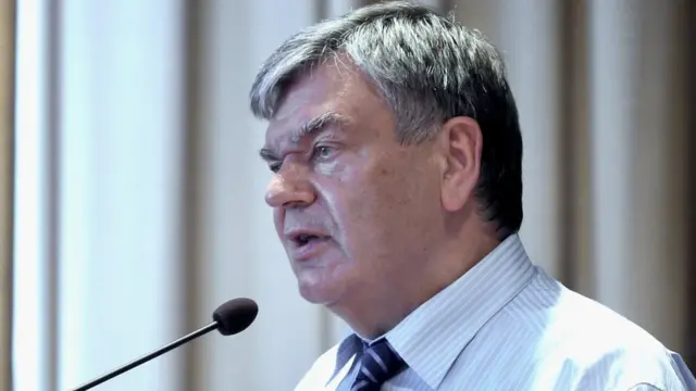 Василь Кремень