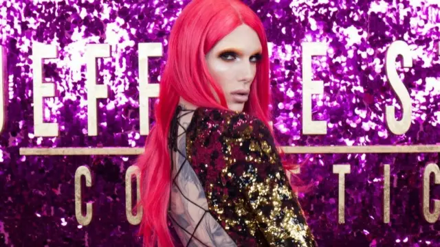 Jeffree Star'ın YouTube'da 11 milyon takipçisi var