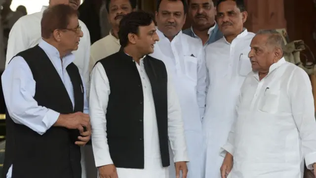 ਅਖਿਲੇਸ਼ ਯਾਦਵ ਤੇ ਮੁਲਾਇਮ ਯਾਦਵ