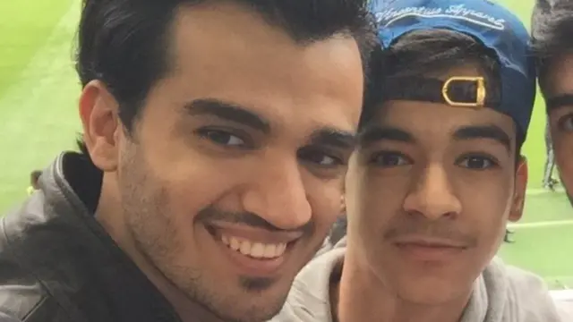 Kaaliid Al Jaabirii (bitaa) fi obbooleessa isaa xiqqaa Amiir kan amma to'annaa jala oolfame (mirgarra)