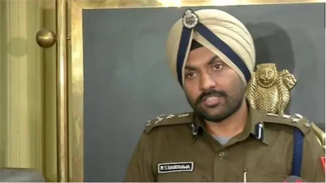 దిల్లీ పోలీసులు