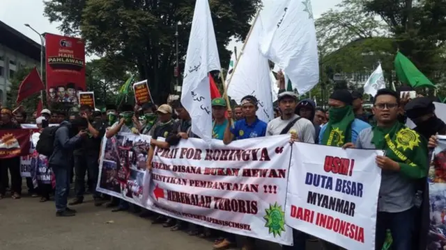 Rohingya, Bandung
