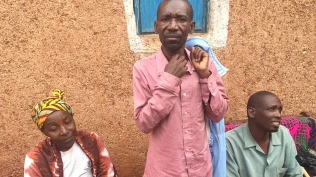 Bamwe mu baturage bo muri Komini Giti