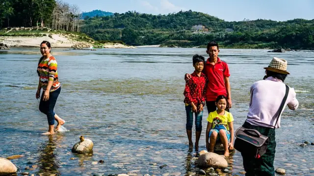 မြစ်ဆုံ