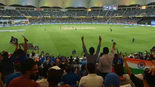 दुबई क्रिकेट स्टेडियम