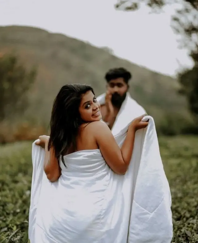 ऋषी-लक्ष्मी, सोशल मीडिया