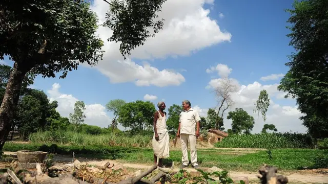 Laal Bihaari Mritaak (gama mirgaan) 2015tti nama obboleessa isaan du'eera jedhame wayita argatan