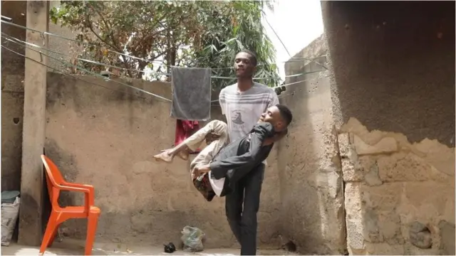 Marvelous broda carry am