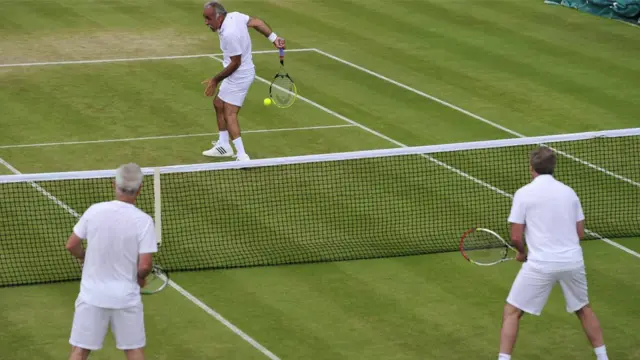 منصور بهرامی