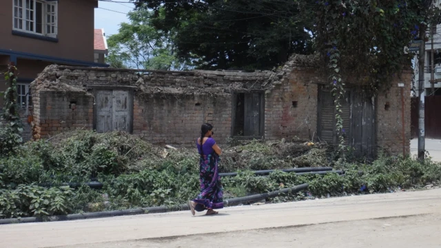 शान्तभवन पार्क बन्नुअघिको दृश्य।