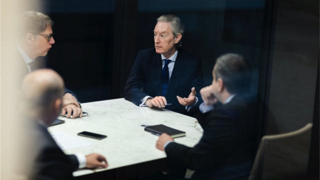 Uma diretoriajogo de memória onlineempresa composta inteiramente por homens brancos