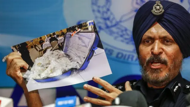 પોલીસના કોમર્શિયલ ક્રાઈમ વિભાગના વડા અમર સિંઘ