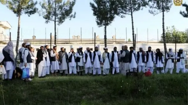 د افغانستان د ملي امنیت شورا ویلي، د ټولټال خوشي شویو طالب بندیانو شمېر ۹۳۳ تنو ته رسېږي.