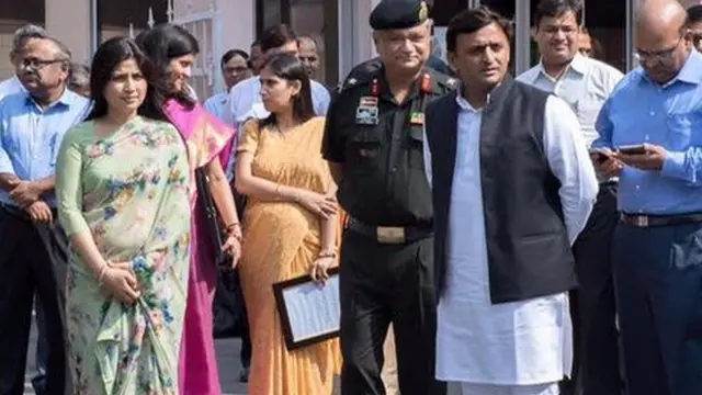 डिंपल यादव- अखिलेश यादव