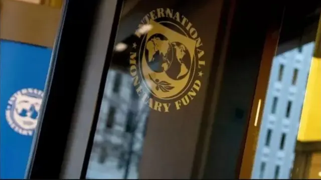 बांग्लादेश ने आईएमएफ़ से क़र्ज़ लिया है