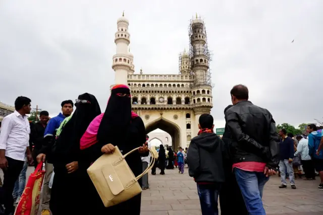 హైదరాబాద్ చార్మినార్