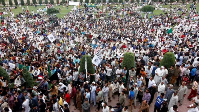 विरोध प्रदर्शन