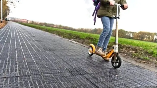 कर्मचारी