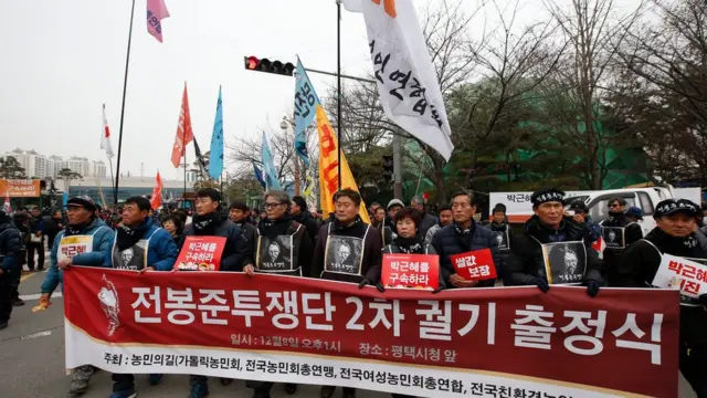 تظاهرکنندگان