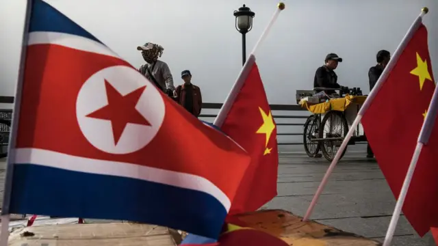 مرز دو کشور