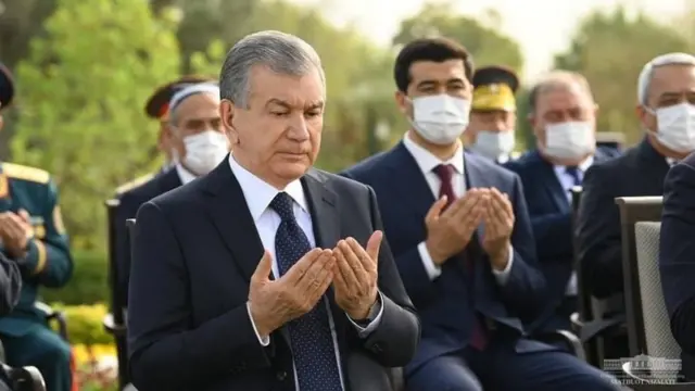 Шаҳидлар хиёбони