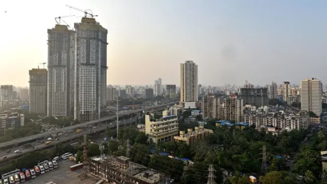 નિર્માણની પ્રતીકાત્મક તસવીર