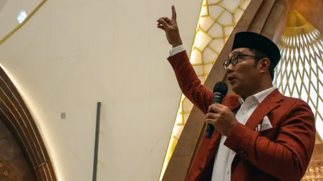 Ridwan Kamil 'dikritik' Soal Transportasi Publik, Pengamat: Jika ...