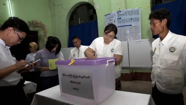 ၂၀၁၇ ကြားဖြတ် ရွေးကောက်ပွဲ