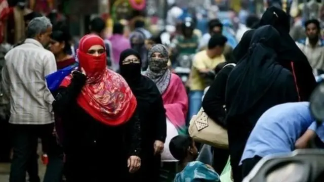 अब 45 साल से अधिक उम्र की मुस्लिम महिला बिना मेहरम के हज पर जा सकती हैं