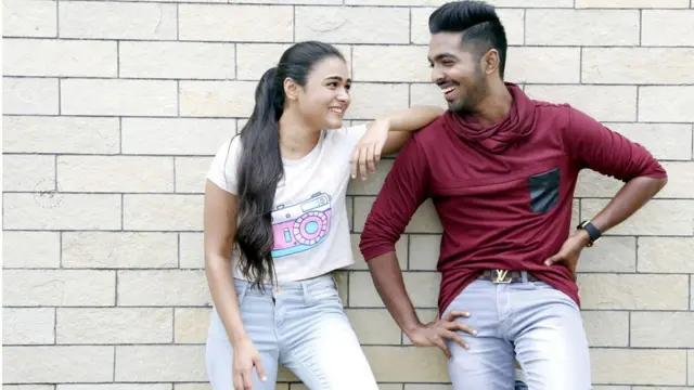 ஒரே சமயத்தில் 10க்கு மேற்பட்ட படங்களில் நடிக்கும் ஜி.வி பிரகாஷ்